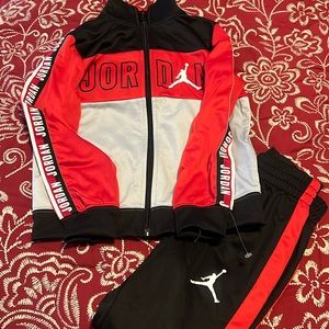 Jordan Nike jogging set